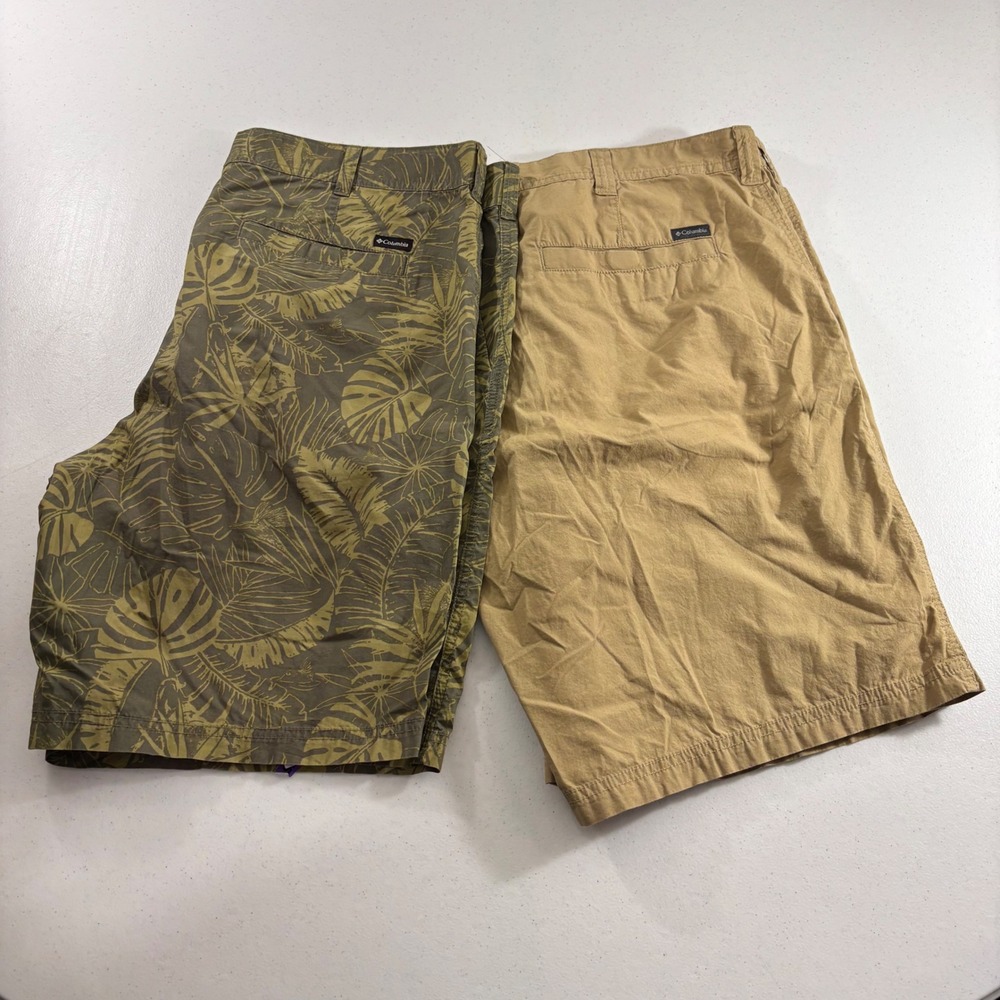Lot of 2 Columbia Mens Shorts 40 Tan Khaki & Tropical Monstera Leaf Print Cotton